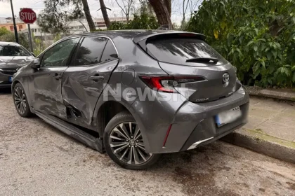 Ποινική δίωξη στην τραγουδίστρια που οδηγούσε μεθυσμένη και έπεσε πάνω σε 5 αυτοκίνητα στο Κολωνάκι