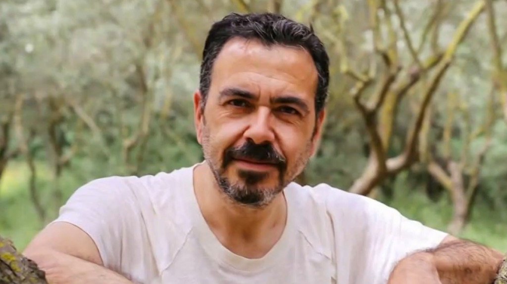 Η Ανθή Βούλγαρη συγκλονισμένη από τον θάνατο του μοντέρ Κώστα Κοσμίδη – «Θα προσπαθήσουμε να ρίξουμε άπλετο φως»