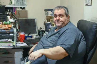 Συγκλονίζει ο Κώστας Μακέδος για την μάχη με την παχυσαρκία: Όλα στο σπίτι λειτουργούν με τηλεκοντρόλ, κατέληξα ακίνητος