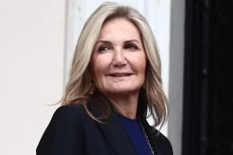 «Eυχαριστώ το ιατρικό και νοσηλευτικό προσωπικό του ΚΑΤ»: Η πρώτη ανάρτηση της Μαρέβας Μητσοτάκη μετά το διπλό χειρουργείο