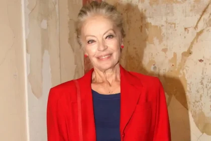 Μαρία Αλιφέρη: «Βίωσα δύσκολες και εκβιαστικές συμπεριφορές, γιατί εμείς δεν μιλάγαμε ως γενιά»