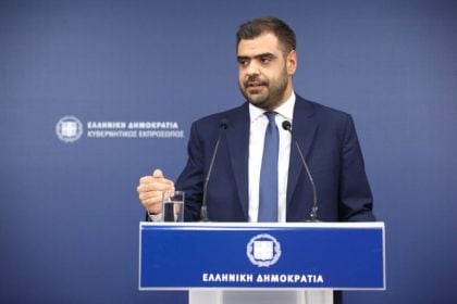 Μαρινάκης για τις φωτογραφίες από την Καισαριανή: «Να αποκτηθούν εφόσον είναι γνήσιες»