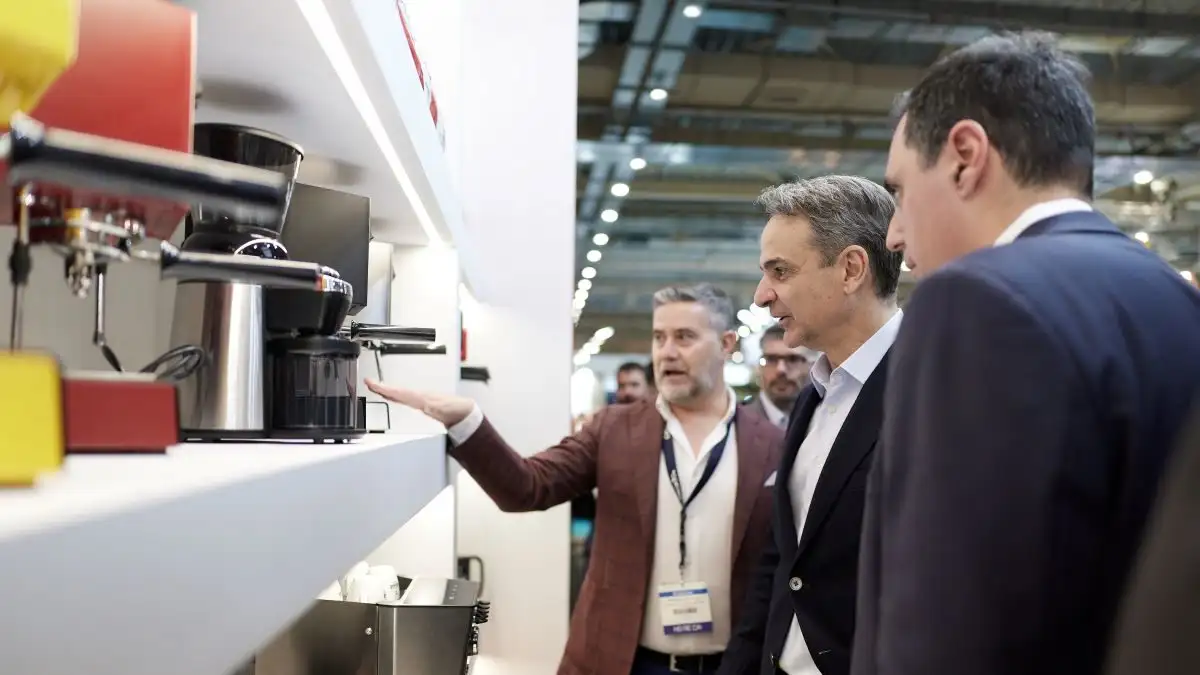 O Κυριάκος Μητσοτάκης στη HORECA 2026: Δοκίμασε καφέδες και μπύρα 