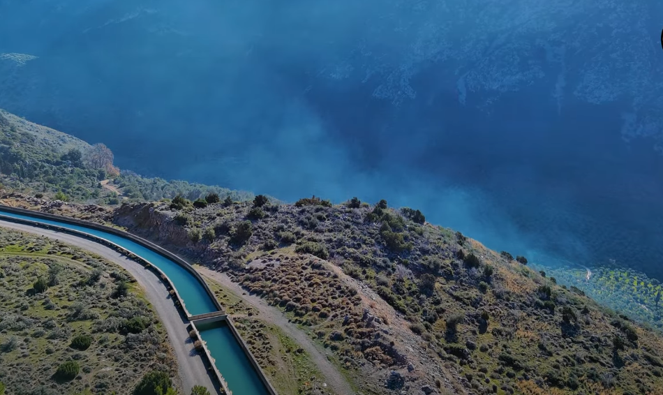 Σημαντική άνοδος στον Μόρνο από τις βροχοπτώσεις - Ξεπέρασε τα 300 εκ. κυβικά νερό
