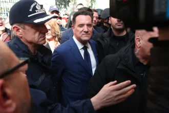 Γεωργιάδης για τα επεισόδια στη Νίκαια: "Θα με είχαν σκοτώσει οι τραμπούκοι της άκρας Αριστεράς χωρίς τα ΜΑΤ"