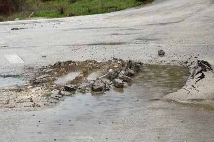 Αποκλεισμός της Επαρχιακής Οδού Καραιίκων – Ριόλου την Τρίτη 3 Μαρτίου