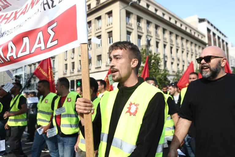 EKA: Αλλαγή συσχετισμών με πρωτιά της ΔΑΣ (ΠΑΜΕ) – Δεύτερη η παράταξη Παναγόπουλου