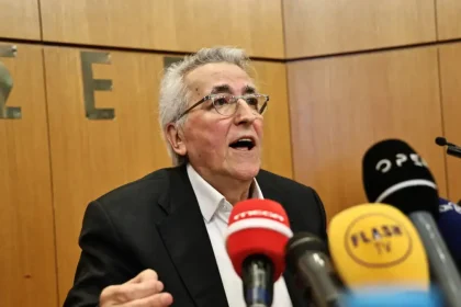Γιάννης Παναγόπουλος: «Δεν παραιτούμαι από πρόεδρος της ΓΣΕΕ»