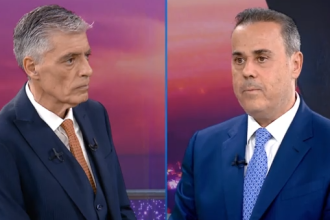 Παπασταύρου: Πώς «ακυρώνει» το Τουρκολιβυκό μνημόνιο η υπογραφή συμφωνίας με τη Chevron