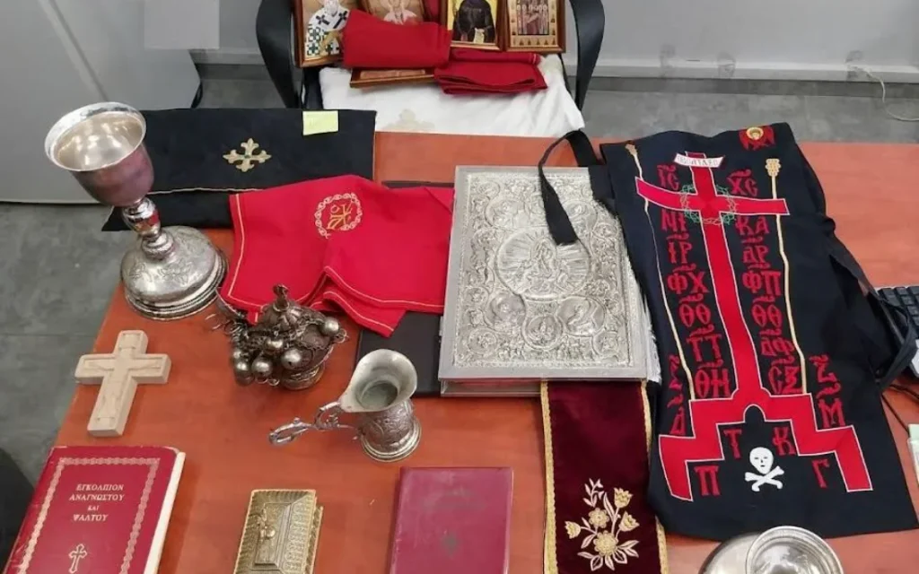 Συλλήψεις στα Ιωάννινα για παραθρησκευτική οργάνωση - «Μυστήρια» και τελετές σε σπίτια