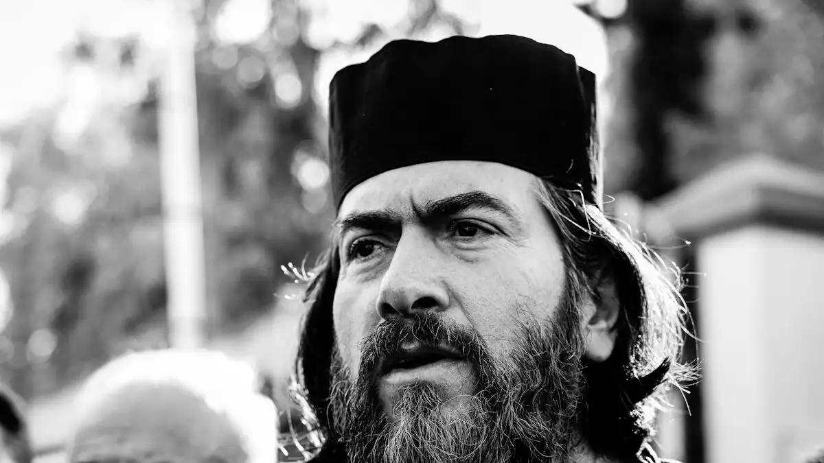 Π. Αντώνιος: Αδυνατώ να καταβάλω την εγγύηση των 60.000 ευρώ, ελπίζω στην βοήθεια των συνανθρώπων μου