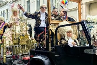 Πατρινό Καρναβάλι 2026: Σοκολατοπόλεμος και στρατηγοί έκλεψαν τις εντυπώσεις! (ΦΩΤΟ)