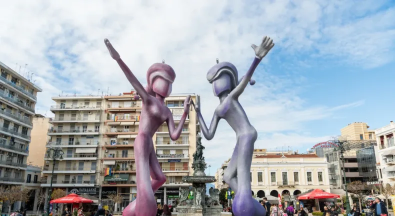 Πατρινό Καρναβάλι 2026: ΘέατροΚαρναβαλοΞεφαντώματα αύριο στην πλατεία Γεωργίου