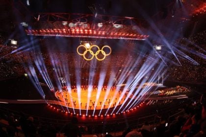 Λαμπερή η τελετή Έναρξης των χειμερινών Ολυμπιακών Αγώνων στην Ιταλία - ΦΩΤΟ