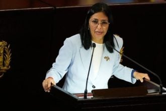 Βενεζουέλα: Η Ροντρίγκες καλεί τον Τραμπ να τερματίσει «τον αποκλεισμό και τις κυρώσεις»