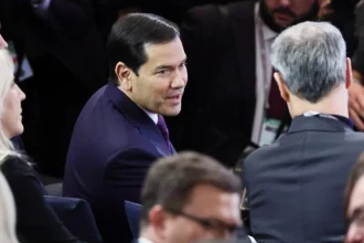 Ανάμικτες οι αντιδράσεις των Ευρωπαίων σε όσα είπε ο Ρούμπιο στο Μόναχο: «Ανάσα και ανακούφιση», αλλά και «περιμέναμε κάτι άλλο»