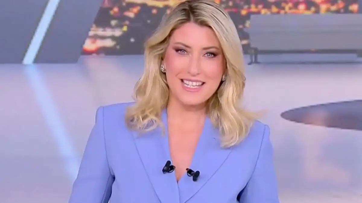 Σία Κοσιώνη: Είμαι πάρα πολύ χαρούμενη που επιστρέφω επιτέλους κοντά σας - Τα πρώτα λόγια στο δελτίο μετά την περιπέτεια υγείας