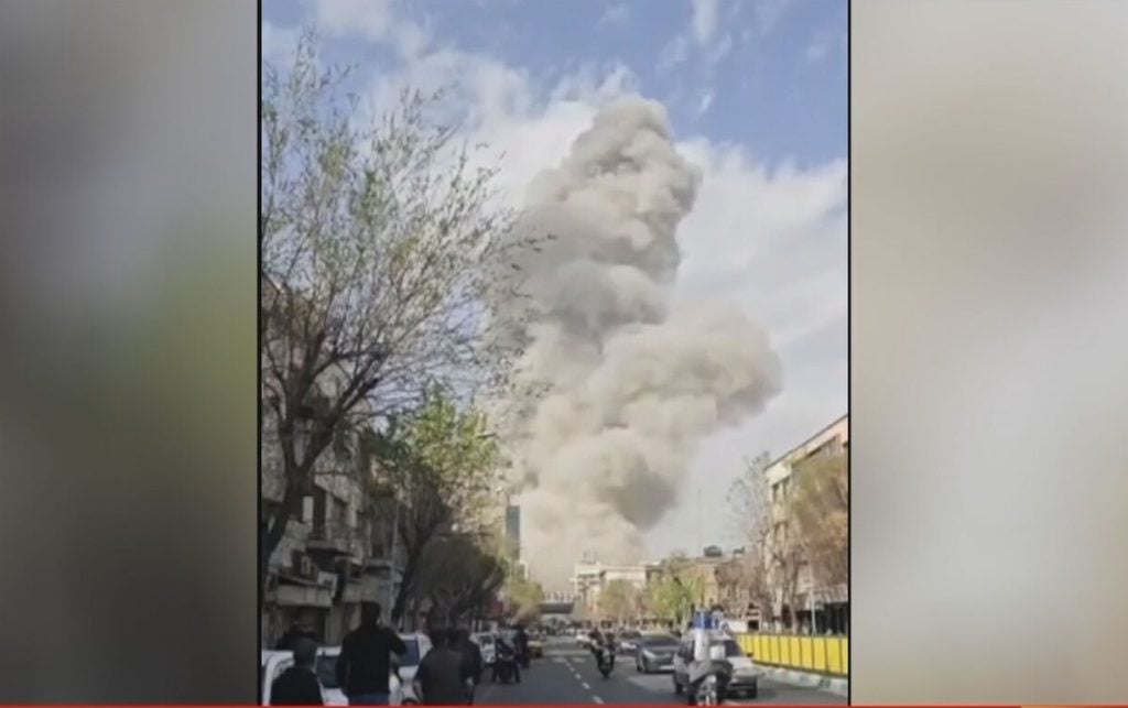 Το Ισραήλ επιτέθηκε στο Ιράν: Εκρήξεις στην Τεχεράνη ΦΩΤΟ-ΒΙΝΤΕΟ
