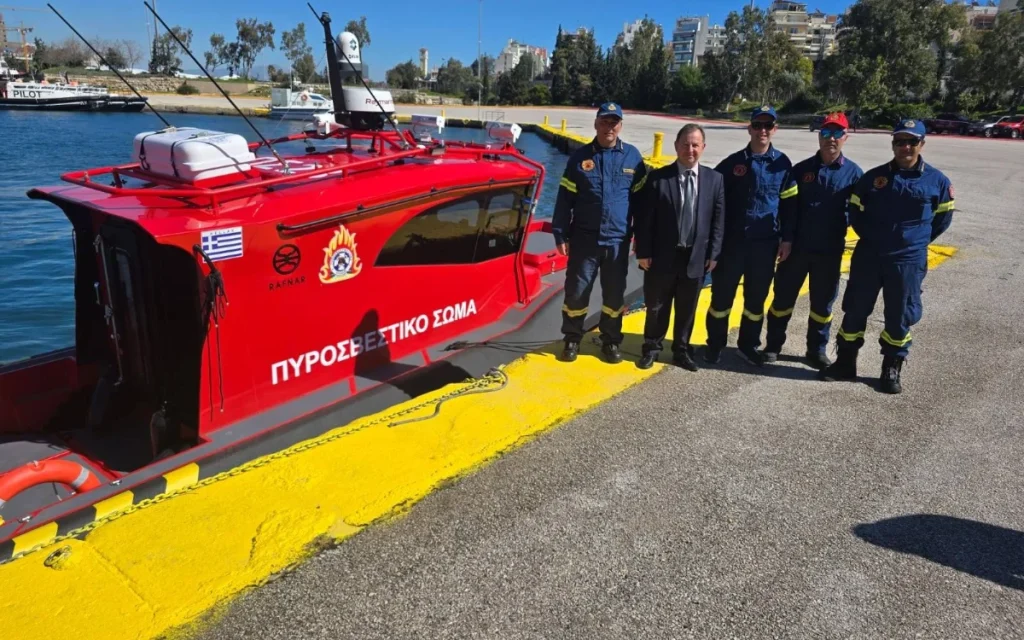 Ηγουμενίτσα: Νέο διασωστικό ταχύπλοο στην Πυροσβεστική μέσω του προγράμματος «Αιγίς»
