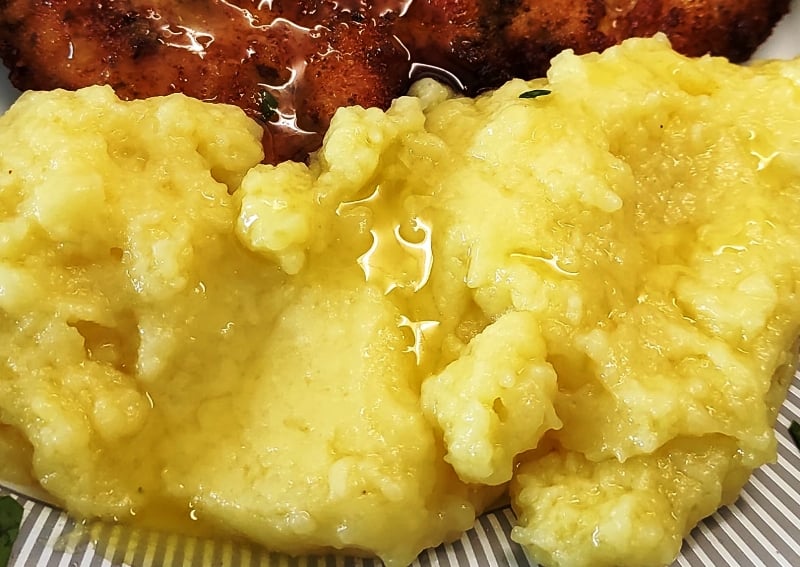 Σκορδάτος πουρές πατάτας