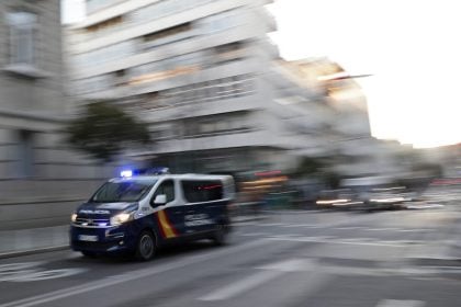 Σάλος στην Ισπανία: Παραιτήθηκε ο υπαρχηγός της αστυνομίας έπειτα από κατηγορίες αστυνομικού για βιασμό