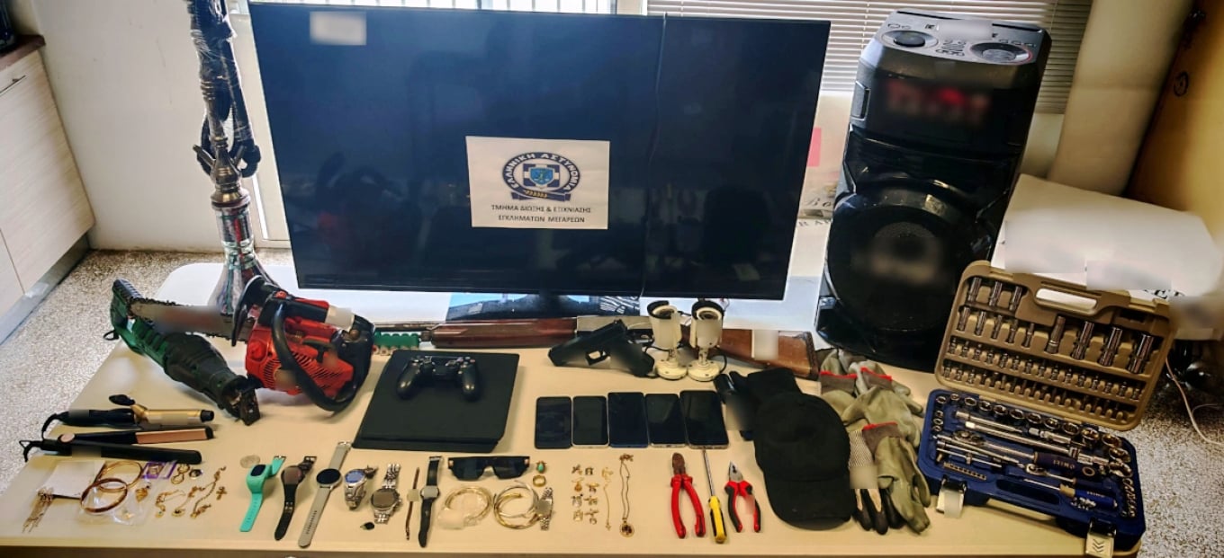 Εξαρθρώθηκε σκληρή σπείρα που είχε διαπράξει 36 κλοπές και 2 ληστείες, πέντε συλλήψεις από την αστυνομία - "Χτυπήματα" και στην Αιγιάλεια (ΦΩΤΟ)