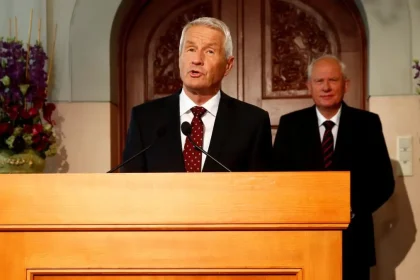 Θόρμπιορν Γιάγκλαντ: Ο πρώην πρωθυπουργός της Νορβηγίας νοσηλεύεται μετά από απόπειρα αυτοκτονίας – Έρευνα για την υπόθεση Επστάιν