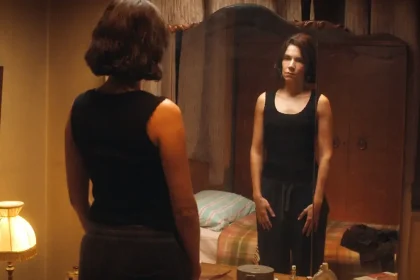 Το τελευταίο νησί: Ο γιατρός Παύλος ζει απομονωμένος για να ξεφύγει από ένα προσωπικό τραύμα