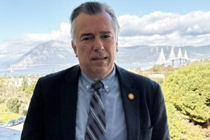 Απονομή του Διεθνούς Βραβείου Innovator Award 2025 στον καθηγητή του Πανεπιστημίου Πατρών, Σταύρο Ταραβήρα