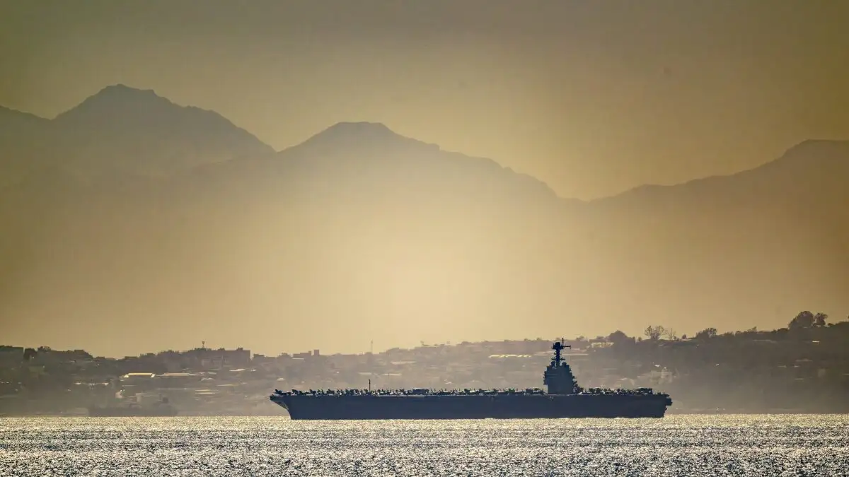 Τύμπανα πολέμου στη Μέση Ανατολή: Οι πιθανοί στόχοι των ΗΠΑ στο Ιράν και οι απειλές Τραμπ