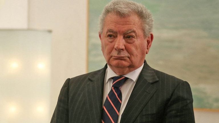 Δίκη Βαλυράκη: Μάρτυρας άλλαξε την κατάθεσή του και υποστήριξε πως είδε ταχύπλοο δίπλα στο φουσκωτό του ιστορικού στελέχους του ΠΑΣΟΚ