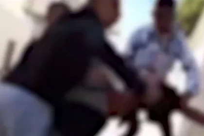 Δυτ. Ελλάδα: Νεαροί μετέτρεψαν την πλατεία ...σε ρινγκ