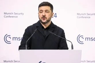 Ζελένσκι: Δώστε μας εκεχειρία για δυο μήνες και πάμε σε εκλογές στην Ουκρανία