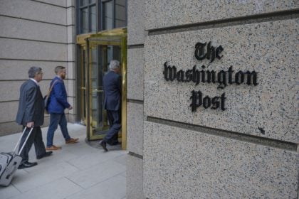 «Κύμα» απολύσεων στη Washington Post - «Οι περισσότεροι ξένοι ανταποκριτές πρόκειται να χάσουν τη δουλειά τους»