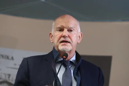 Γ. Παπανδρέου: «Ουδέποτε είχα οποιαδήποτε σχέση ή επικοινωνία με τον Έπσταιν»