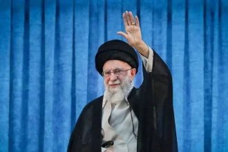 Ιράν: O Χαμενεΐ δεν βρίσκεται στην Τεχεράνη