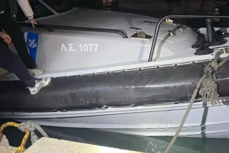 Λιμενικό για την τραγωδία στη Χίο: Το σκάφος με τους μετανάστες έπεσε πάνω μας, ανετράπη και βυθίστηκε