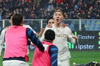 Τζένοα – Νάπολι 2-3: Οι «παρτενοπέι» απέδρασαν με πέναλτι του Χόιλουντ στο 90+5′