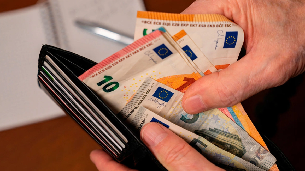 Ποιοι θα πληρωθούν από e-ΕΦΚΑ και ΔΥΠΑ μέχρι τις 27 Φεβρουαρίου, αναλυτικά οι δικαιούχοι