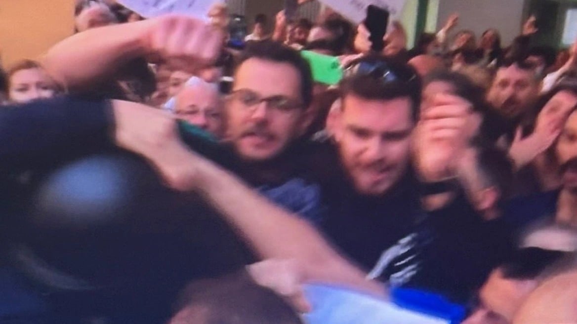 Άδωνις Γεωργιάδης: "Δείτε τη γροθιά του γιατρού Ζιαζιά, θα ξαναπάω στο νοσοκομείο Νίκαιας"