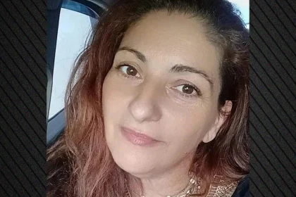 «Γιατί σκότωσες το παιδί μου;»: Σπάραξε η μάνα της 43χρονης Δώρας Ναστούλη που δολοφονήθηκε στο Αγρίνιο - Στο εδώλιο ο δράστης της γυναικοκτονίας