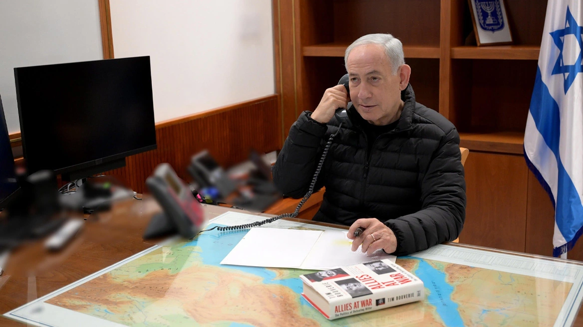 H φωτογραφία - μήνυμα του Νετανιάχου