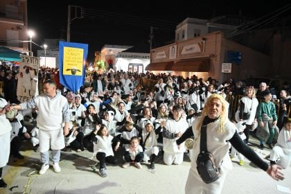 Με φαντασμαγορικό τρόπο έπεσε η αυλαία του Αχαγιώτικου Καρναβαλιού 2026 (ΦΩΤΟ)