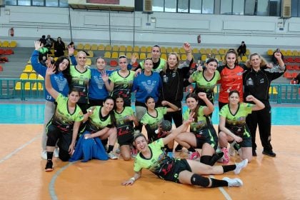 Τα '' μωρά '' της Πάτρας τίναξαν το πρωτάθλημα της Α2 εθνικής γυναικών χαντμπολ