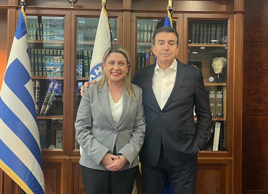 Χριστίνα Αλεξοπούλου: Συνάντηση με τον Μιχάλη Χρυσοχοΐδη