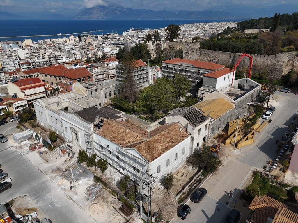 Πάτρα: Σε πολυδύναμο πολιτιστικό χώρο μετατρέπεται το Παλαιό Δημοτικό Νοσοκομείο