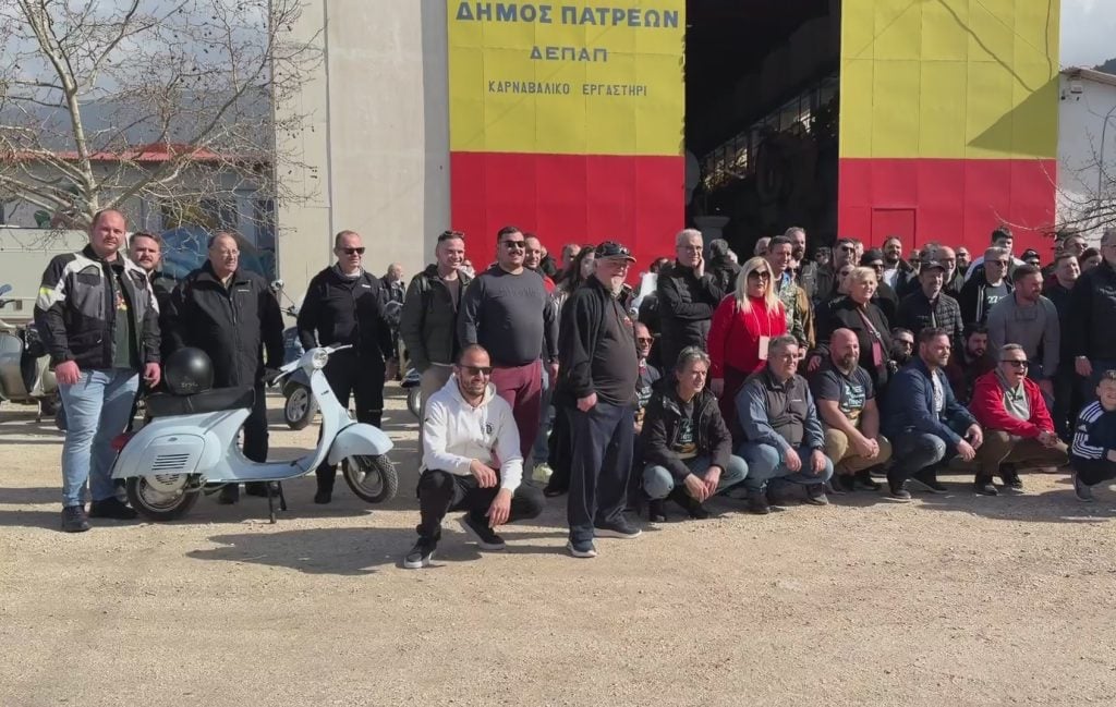 Πλήθος σχολείων και συλλόγων ξεναγήθηκαν στο Καρναβαλικό Εργαστήρι - ΦΩΤΟ