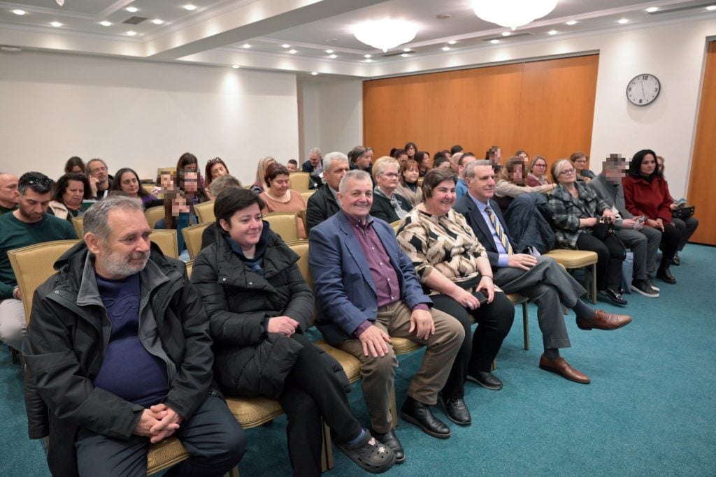 Οι Μικροί Αχαιοί Παραμυθάδες μάγεψαν το κοινό - ΦΩΤΟ