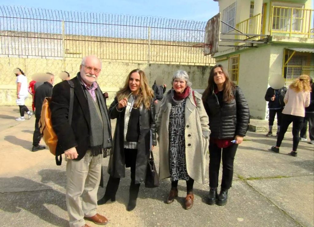 Διεθνές φεστιβάλ Ποίησης Πάτρα και το Εργαστήριο Ποίησης στις φυλακές Αγ. Στεφάνου - ΦΩΤΟ