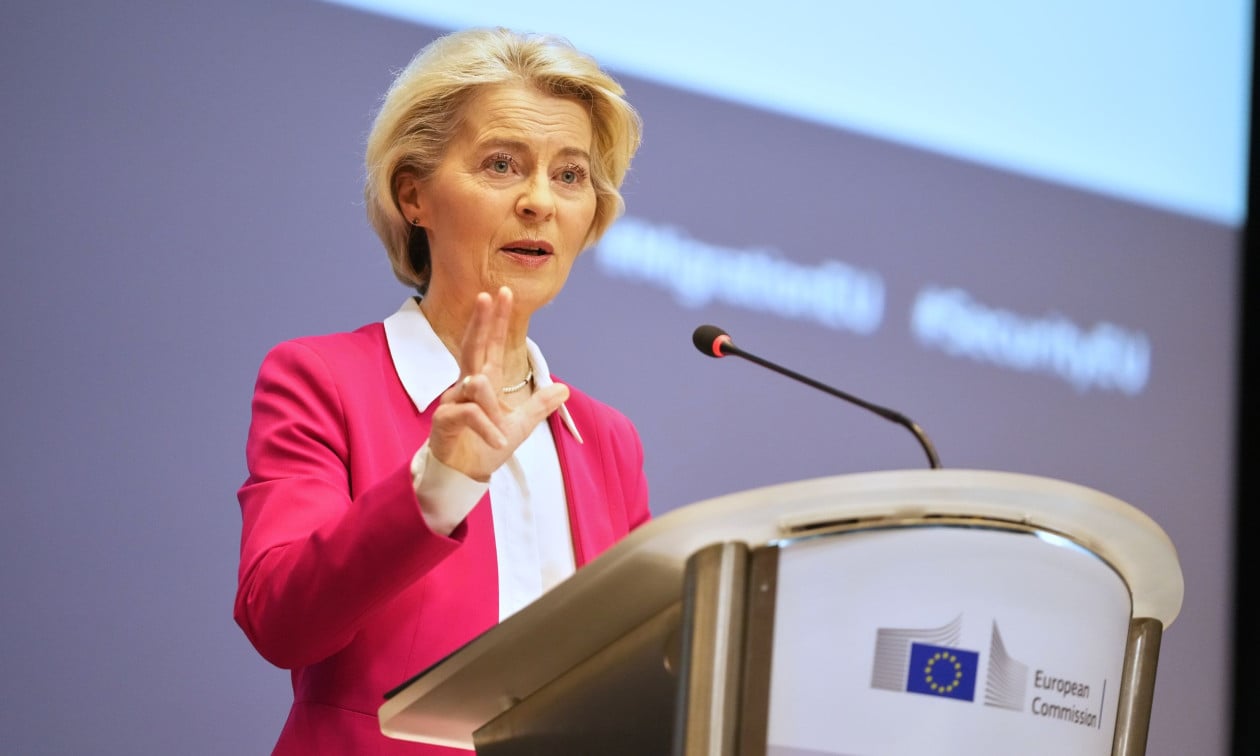 Φον Ντερ Λάιεν για Κύπρο: «Στεκόμαστε σταθερά στο πλευρό των κρατών μελών μας»